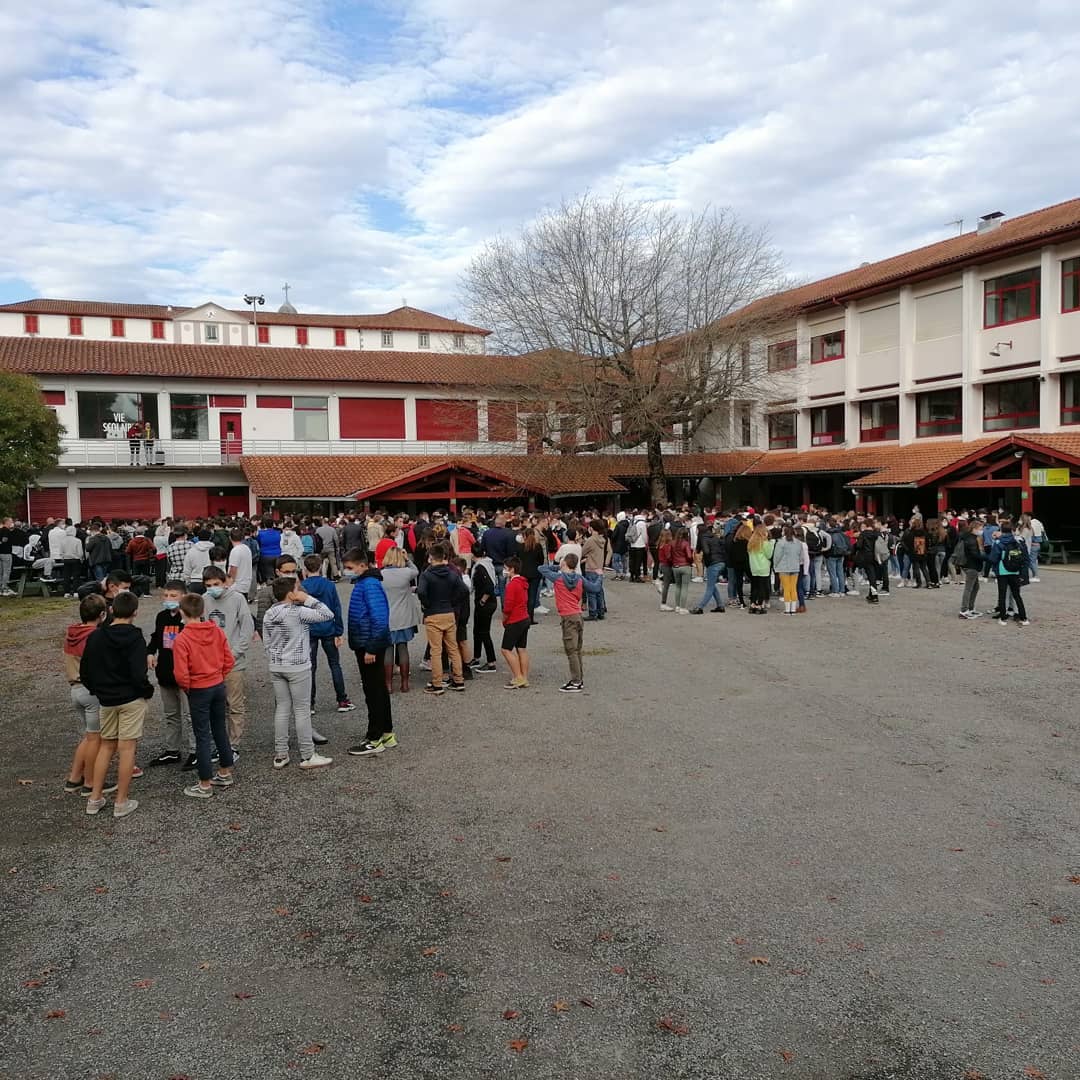 Hommage à Samuel Paty